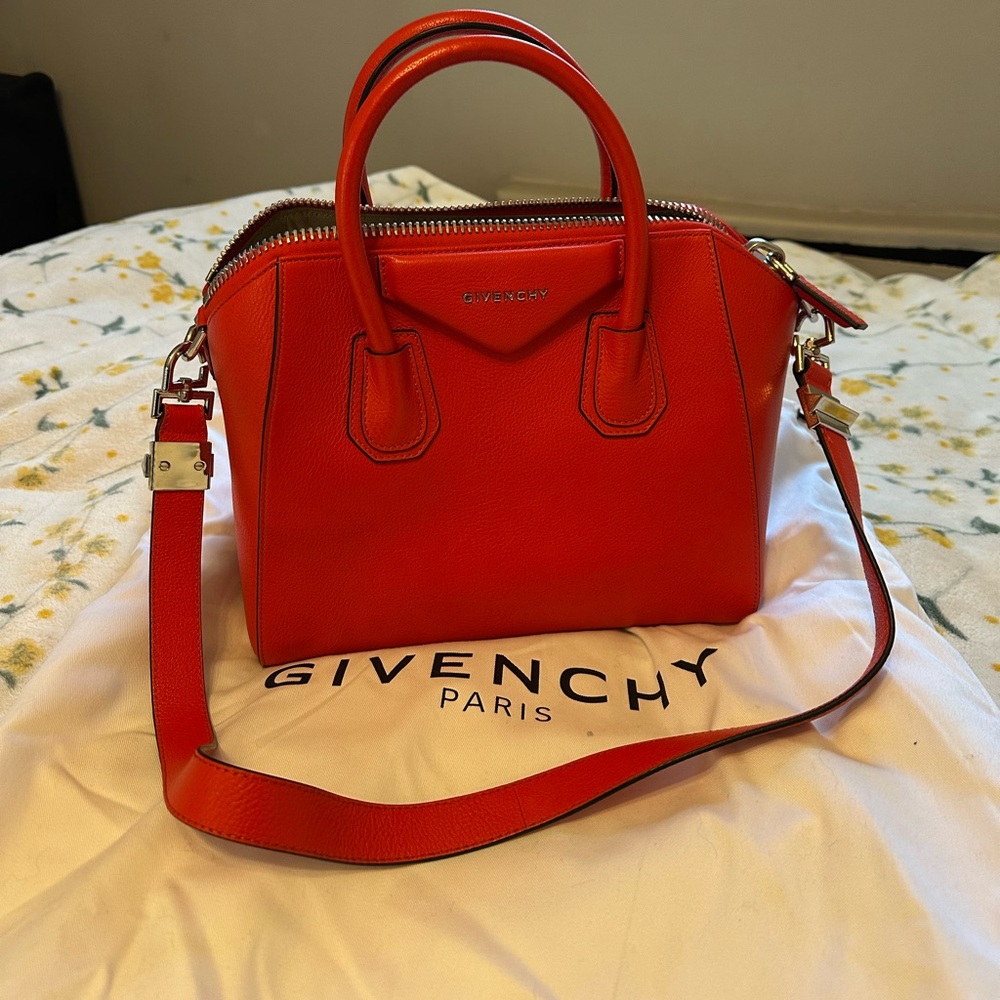 Givenchy Sugar Goatskin Small Antigona Medium Red